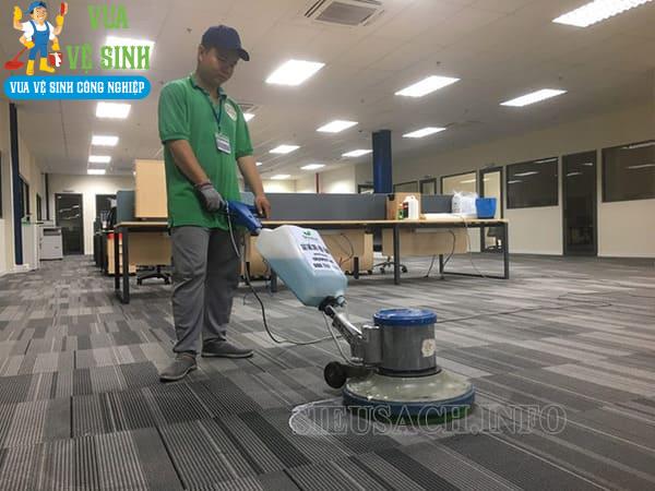 dich vu giat tham 2 Vua Vệ Sinh - đơn vị giặt thảm văn phòng chất lượng, giá tốt, uy tín Vua Vệ Sinh - đơn vị giặt thảm văn phòng chất lượng, giá tốt, uy tín