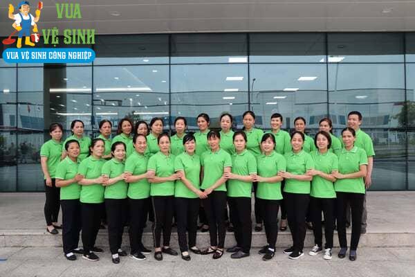 dich vu giat tham 5 Vua Vệ Sinh - đơn vị giặt thảm văn phòng chất lượng, giá tốt, uy tín Vua Vệ Sinh - đơn vị giặt thảm văn phòng chất lượng, giá tốt, uy tín