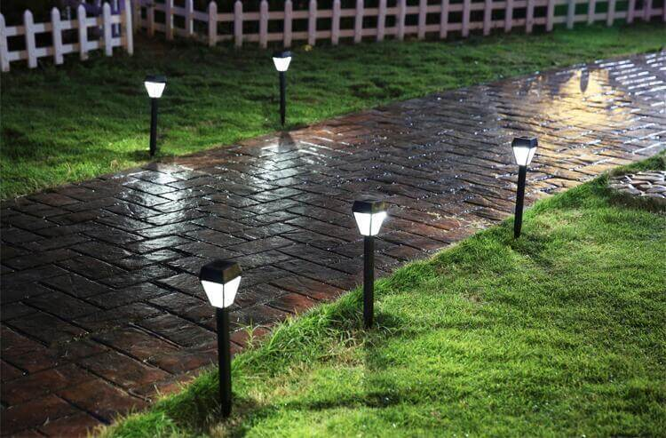 den nam san vuon 29916 2 Những mẫu đèn nấm sân vườn đẹp giá rẻ nhất 2023 Những mẫu đèn nấm sân vườn đẹp giá rẻ nhất 2023