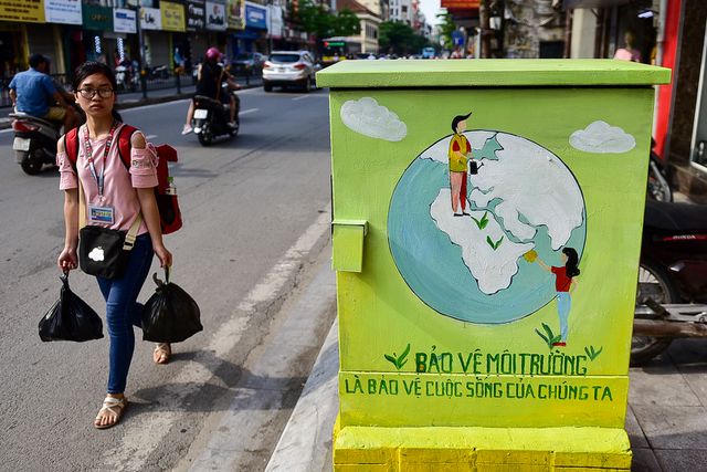 Vẽ tranh trang trí bốt điện, trụ điện, cột điện ấn tượng độc đáo Vẽ tranh trang trí bốt điện, trụ điện, cột điện ấn tượng độc đáo